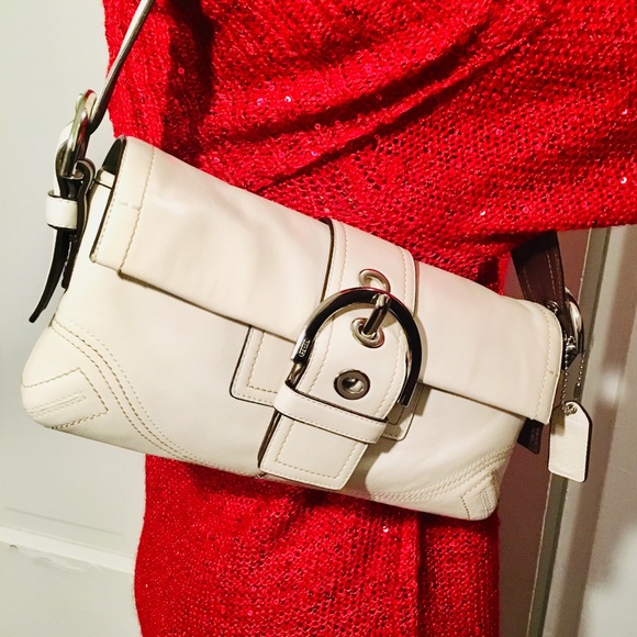 Coach Handbags - Leather COACH Purse in Christmas White